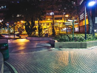 one night in Hong Kong colorful streetsituation in Hong Kong at night